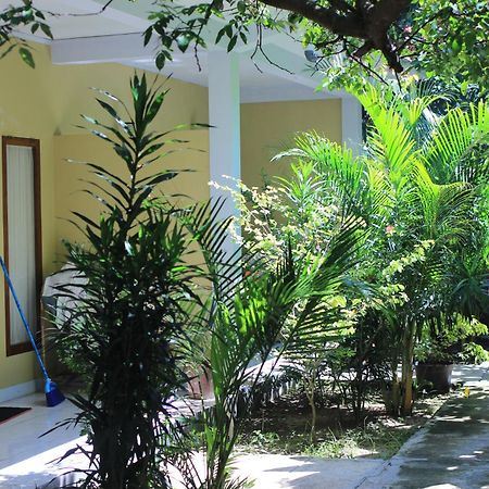 Three V Homestay Kuta  Dış mekan fotoğraf