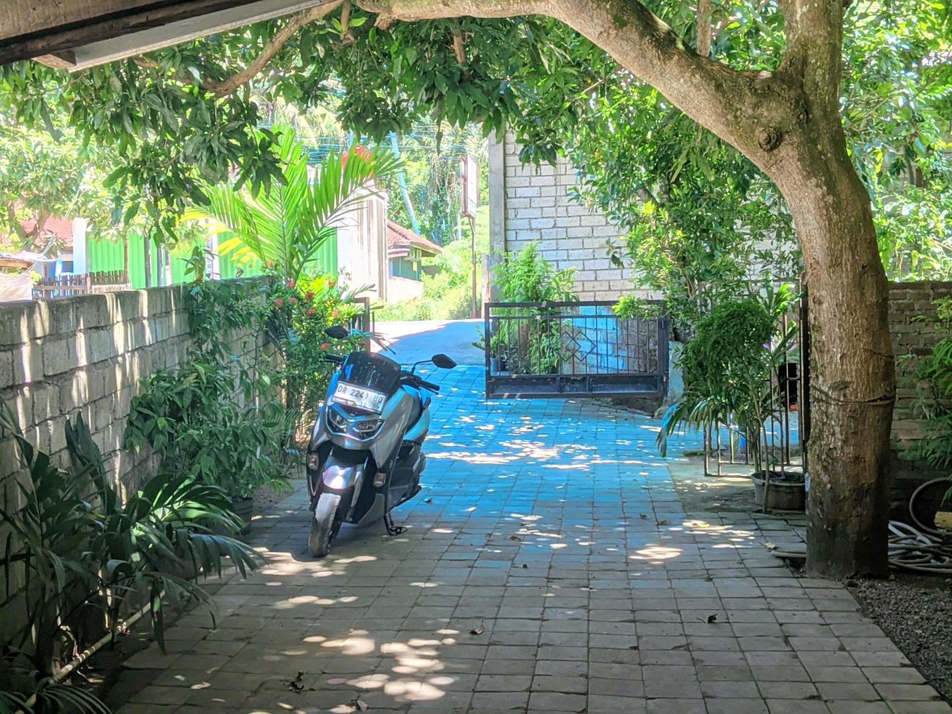 Three V Homestay Kuta  Dış mekan fotoğraf